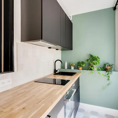 Apartment Beautiful Bright Apt In Bel-Air District 12Th *