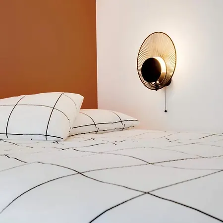 Beautiful Bright Apt In Bel-Air District 12Th Apartment *